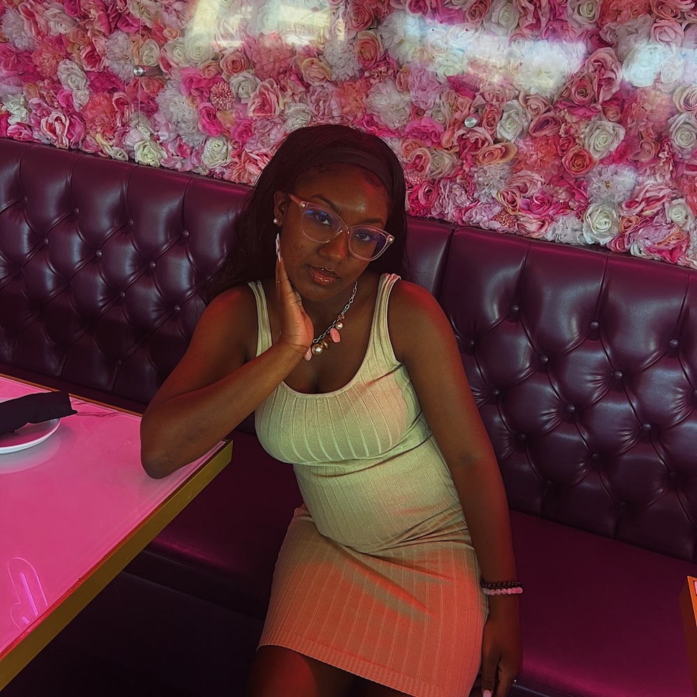 Meet your Posher, Azariah